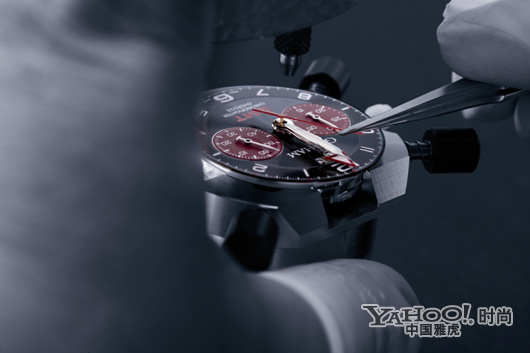 Graham格林汉姆腕表Silverstone Stowe GMT 限