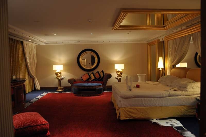 迪拜阿玛尼酒店怎么样？让你品味尊贵高雅的闲逸生活