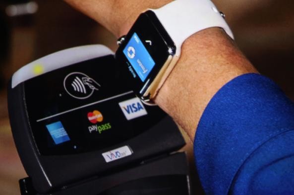 Apple Pay推出!不能少了一块智能手表