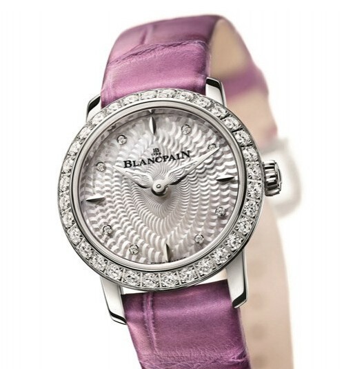 2016年巴塞尔世界钟表珠宝博览会 宝珀女装系列贵妇鸟(Ladybird)腕表