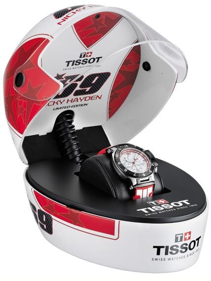 天梭竞速系列尼克·海顿限量版腕表配有头盔型表盒