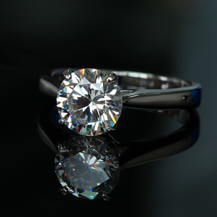5克拉钻石价格怎么样？钻石的品质决定钻石价格