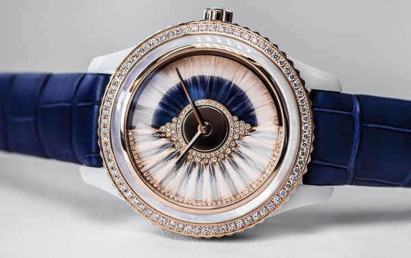 最具标志性的腕表系列：Dior VIII Grand Bal表款 梦幻虹彩翅膀