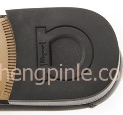 男鞋增高鞋跟的有Salvatore Ferragamo标志