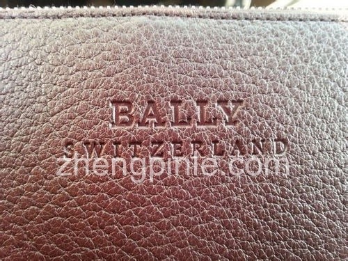 正品bally皮包的logo清晰均匀