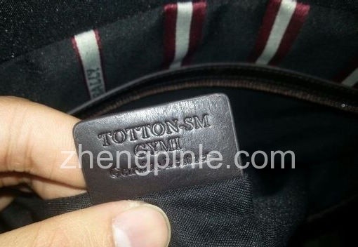 正品bally皮包的内里皮标图