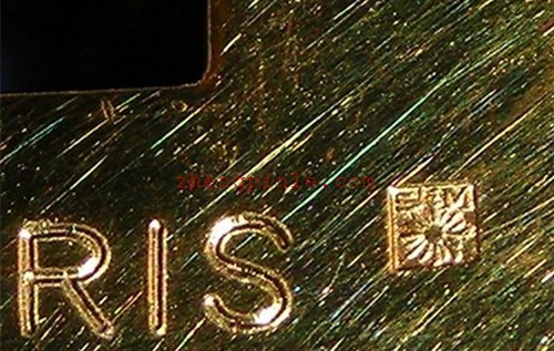 正品爱马仕hermes的金属扣图样三