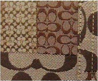 真品Logo部份,颜色对比较明显