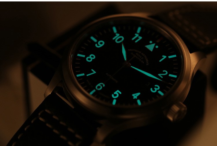 格拉苏蒂·莫勒 Muehle·Glashuette-Sporty Instrument Watches 运动系列 M1-37-34-LB 机械男表